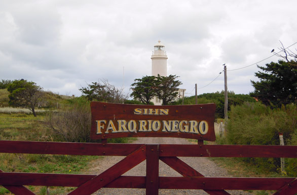 Faro Río Negro